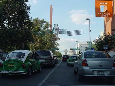calle Juan Zuazua - Monterrey